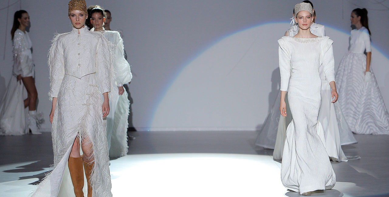 ilovebrides.pt Isabel Zapardiez Coleção 2020 Vestidos de Noiva